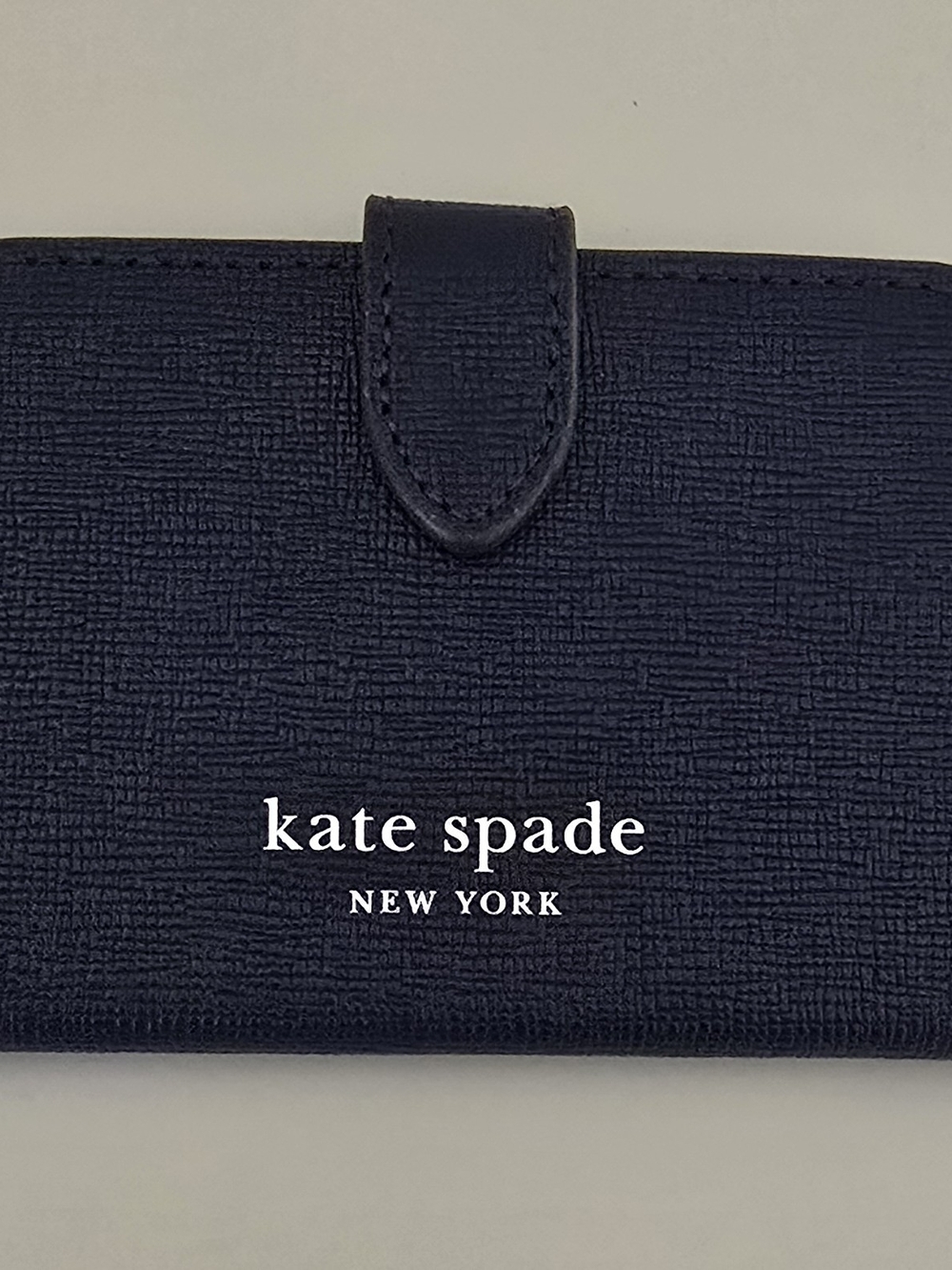 Kate Spade Morgan Magnetic Wallet w/ Magsafe for iPhone -Navy Blue NWOT
